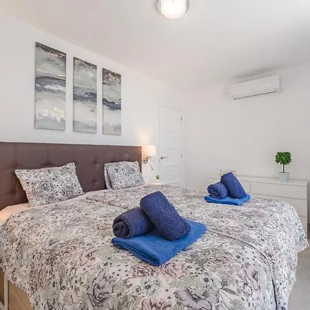 Tower Penthouse Parque Santiago I *