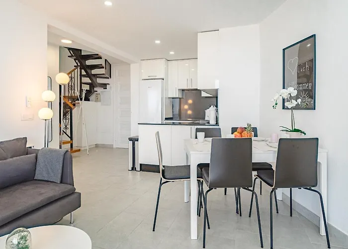 Tower Penthouse Parque Santiago I *