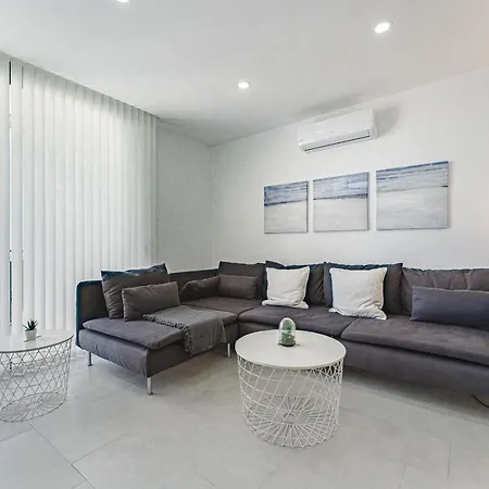Διαμέρισμα Tower Penthouse Parque Santiago I