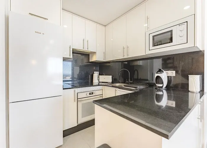 Tower Penthouse Parque Santiago I 美洲海滩