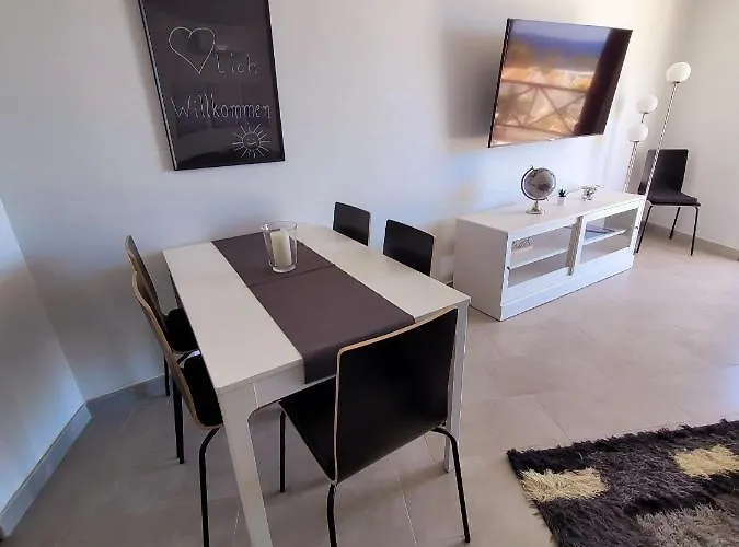 Tower Penthouse Parque Santiago I 公寓 *