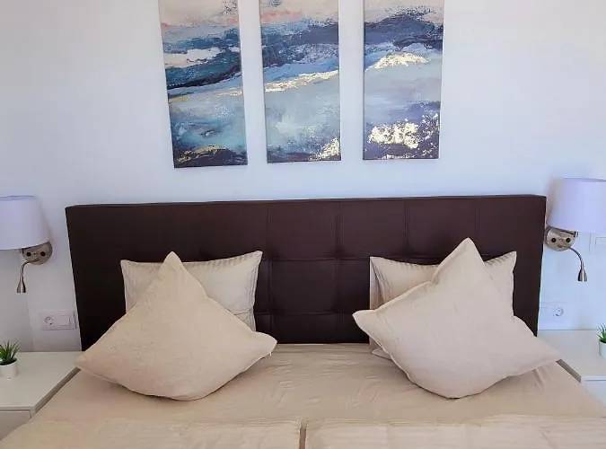 Tower Penthouse Parque Santiago I * 美洲海滩