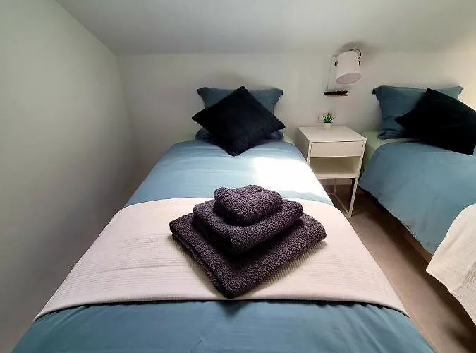 Tower Penthouse Parque Santiago I شقة