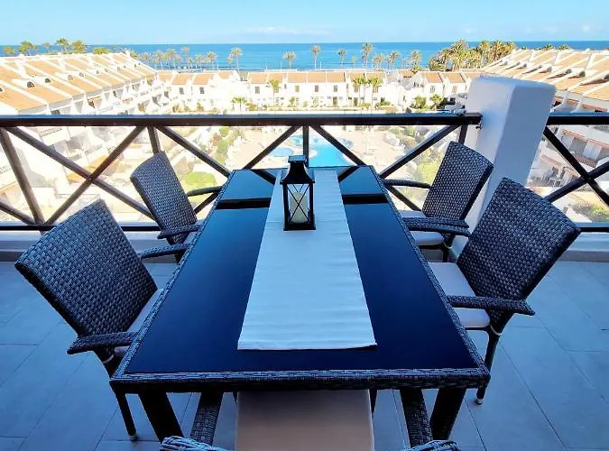 Tower Penthouse Parque Santiago I بلايا ذي لاس أميريكاس