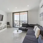 Apartman Tower Penthouse Parque Santiago I *